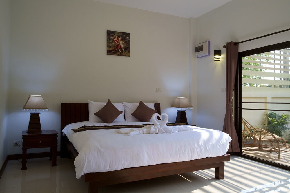 Relax Garden House Hotell Chiang Mai Exteriör bild